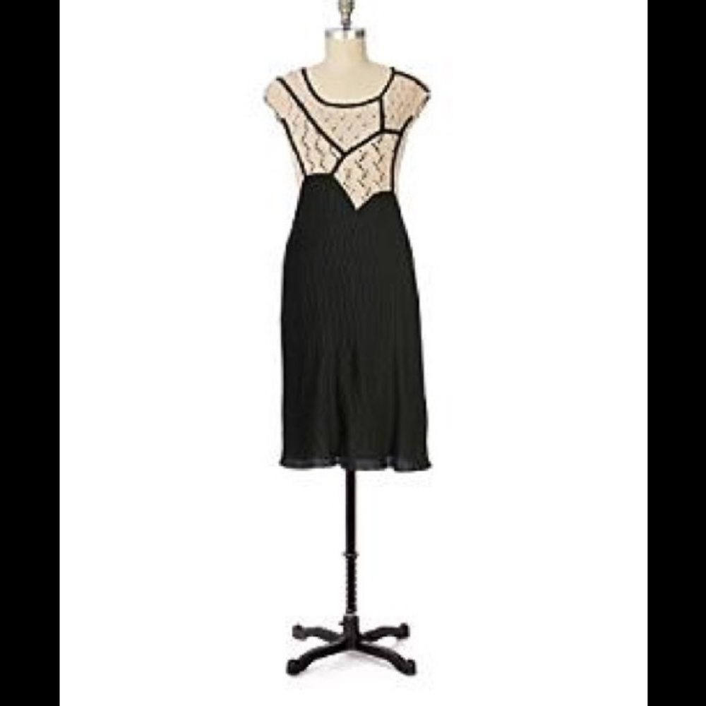 Anthropologie Knitted & Knotted Stark Silhouette D